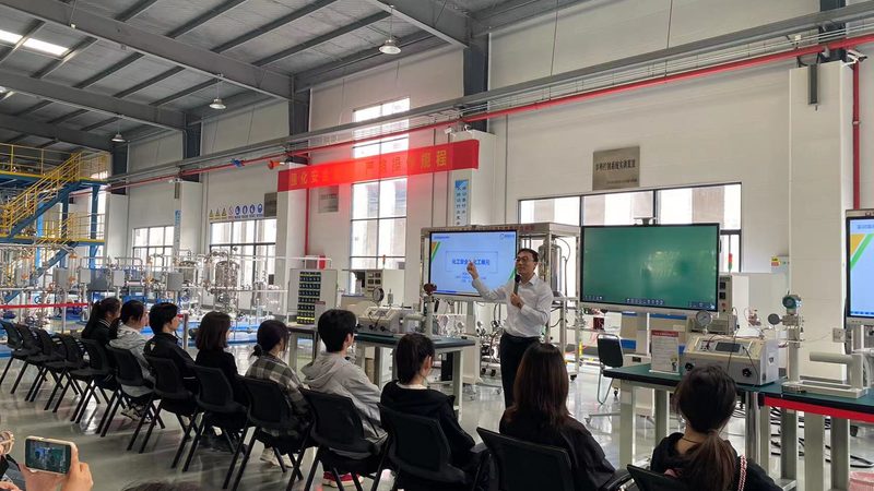 复合材料结构设计软件：助力工程师精准掌控材料性能